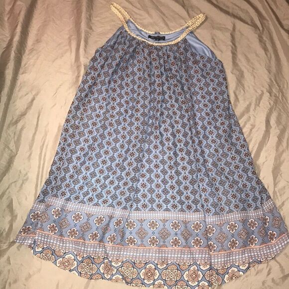 VERSONA A-Line Dress with Gold Trim - Size Large - Picture 7 of 8